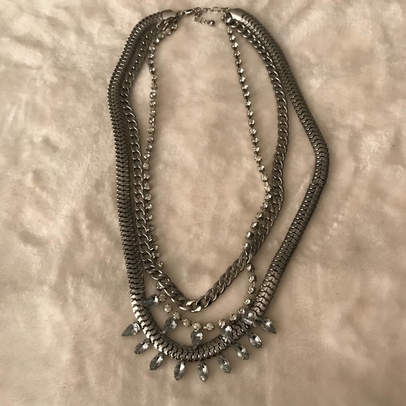 Forever 21 Jewelry - Forever 21 Necklace silver and studded.